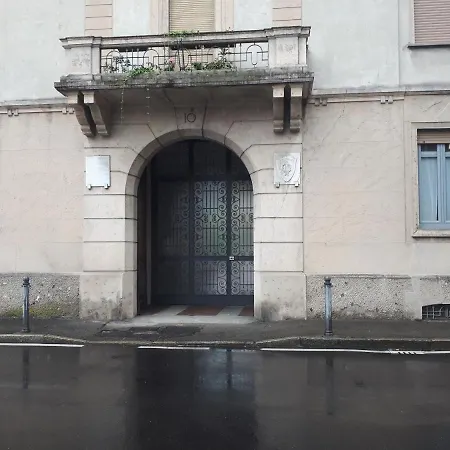 Апартаменты Chez Moi Комо